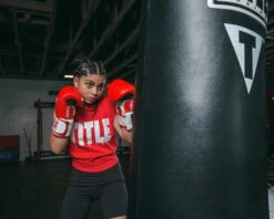 TITLE Classic Leather Super Bag Gloves 2.0 -Boxing Equipment Sales Store CSBGL2RD 2 9ea78a98 ad42 40a7 91f8 64c7bac57f98