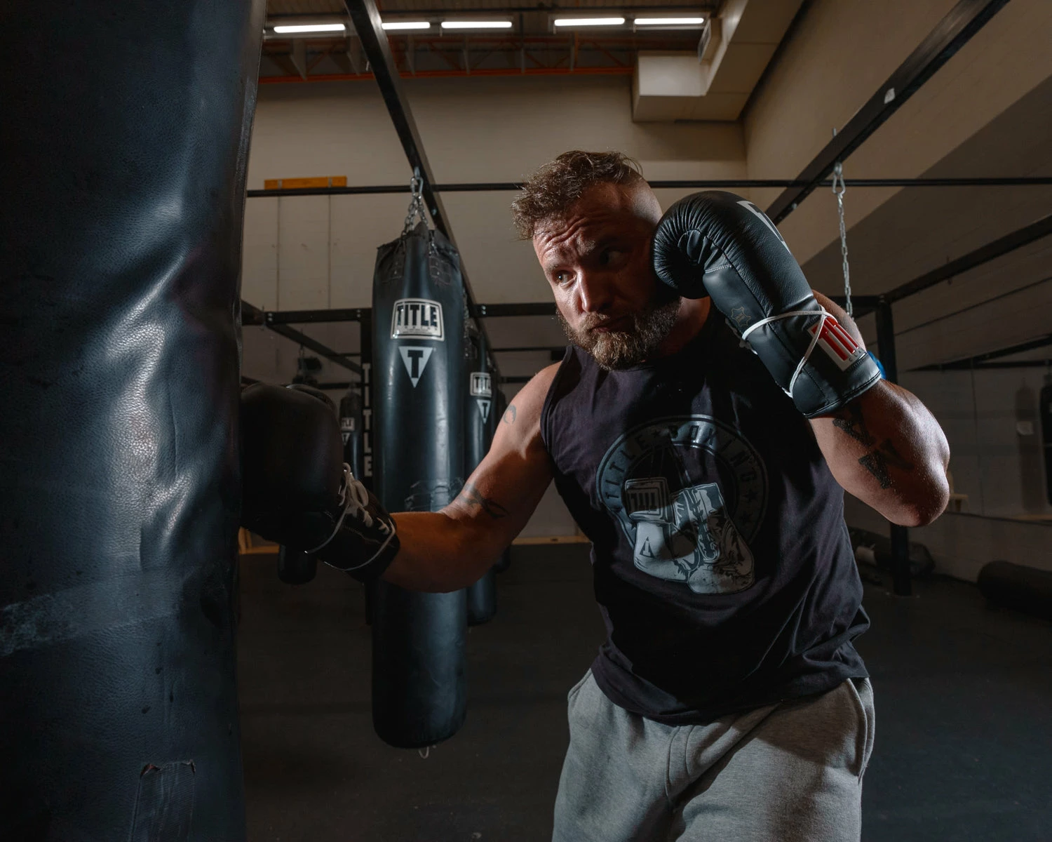 TITLE Classic Leather Lace Training Gloves 2.0 8 TITLE Classic Leather Lace Training Gloves 2.0 - Image 8