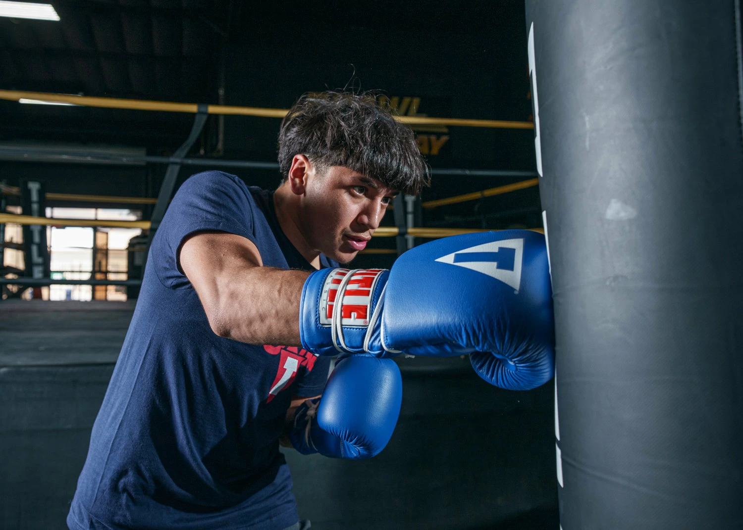 TITLE Classic Leather Lace Training Gloves 2.0 16 TITLE Classic Leather Lace Training Gloves 2.0 - Image 16