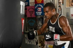 TITLE Classic Pro Style Training Gloves 3.0 33 TITLE Classic Pro Style Training Gloves 3.0 -Boxing Equipment Sales Store CVVTG3BK WH