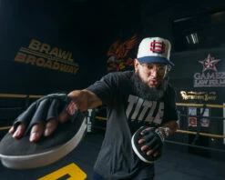 TITLE Boxing Gel Tech Punch Mitts 2.0 13 TITLE Boxing Gel Tech Punch Mitts 2.0 -Boxing Equipment Sales Store GTPM2BK 6