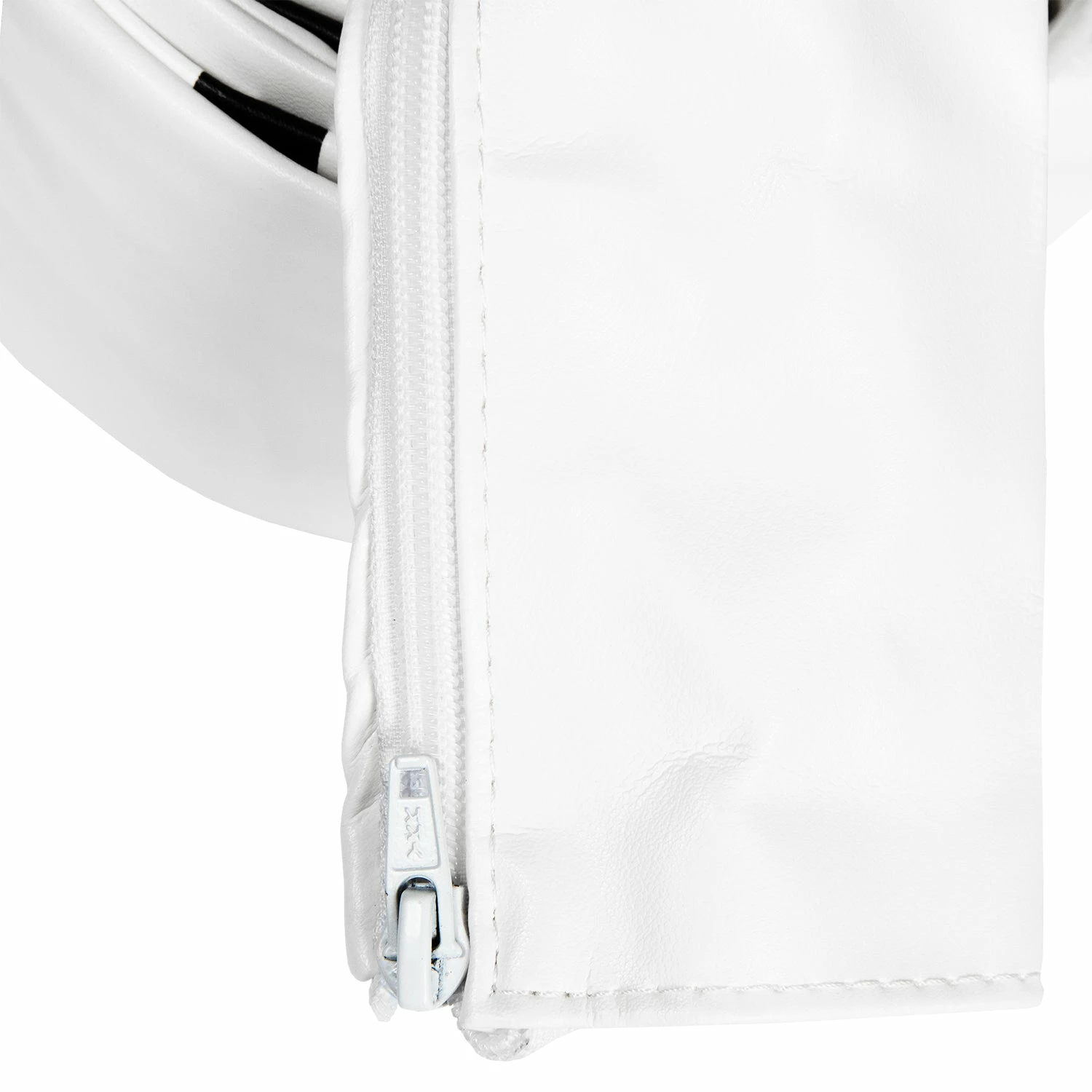 TITLE Boxing Pro Vinyl Zippered Rope Covers 15 TITLE Boxing Pro Vinyl Zippered Rope Covers - Image 15