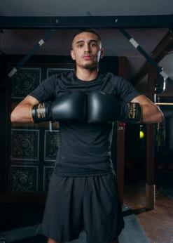 TITLE Boxing Roberto Duran Leather Sparring Gloves 14 TITLE Boxing Roberto Duran Leather Sparring Gloves -Boxing Equipment Sales Store RDSGBK 1