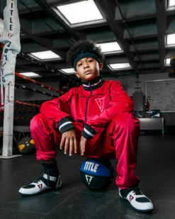 TITLE "Boxing Ain't Easy" Velour Warm Up 39 TITLE "Boxing Ain't Easy" Velour Warm Up -Boxing Equipment Sales Store TB166RDBKWH 7 1