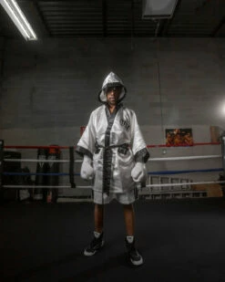 TITLE Boxing Fingertip Robe -Boxing Equipment Sales Store TSRFWHBK 1