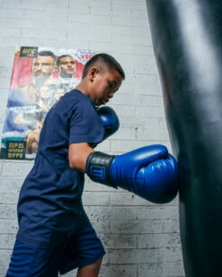 TITLE Boxing Vegan Fitness Bag Gloves 35 TITLE Boxing Vegan Fitness Bag Gloves -Boxing Equipment Sales Store VGFBGBL 3