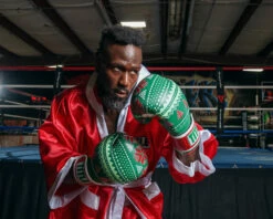 TITLE Boxing Limited Edition Deck The Halls Bag Gloves 14 TITLE Boxing Limited Edition Deck The Halls Bag Gloves -Boxing Equipment Sales Store XMASBGGN 3