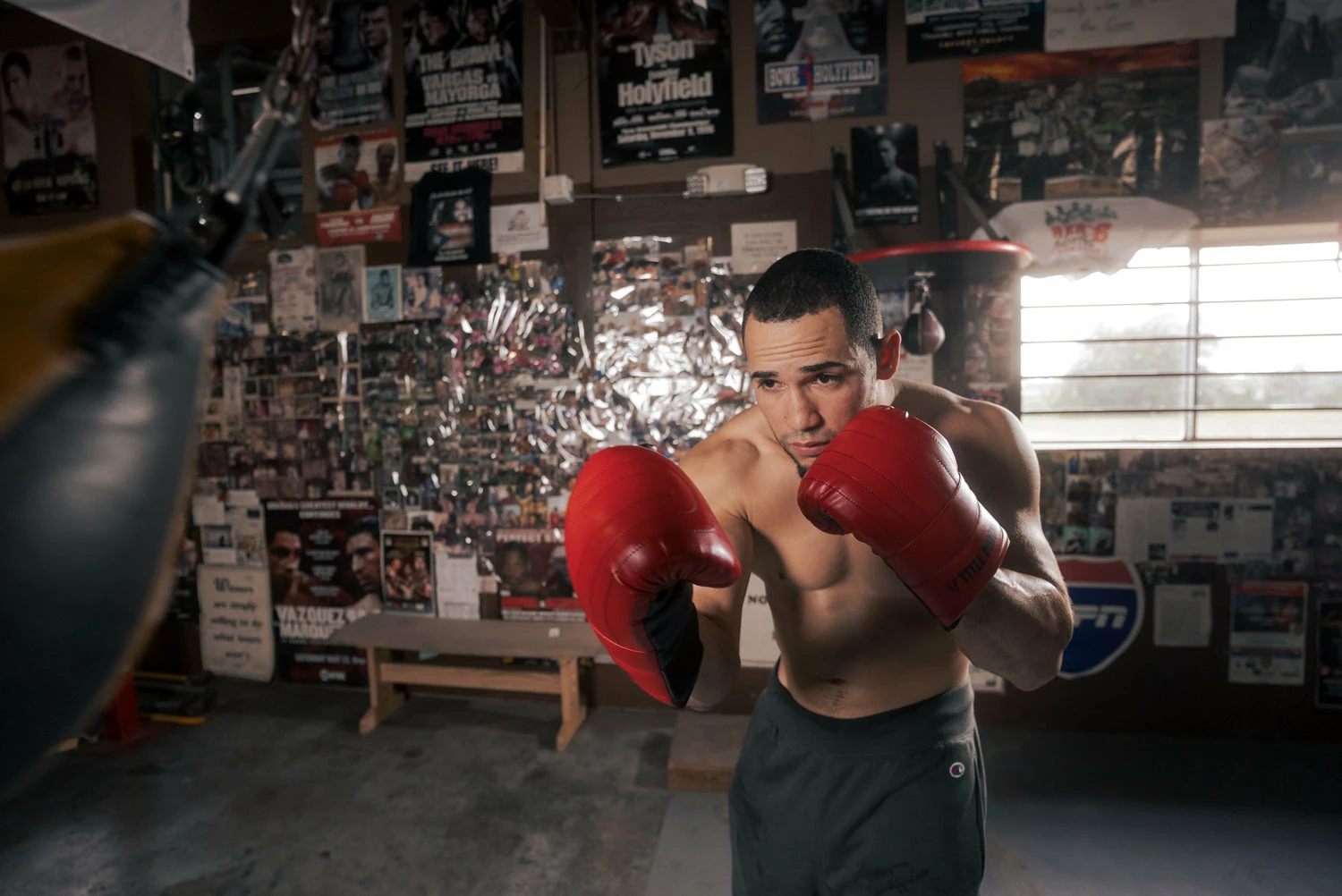 TITLE Boxing Old School Bag Gloves 3.0 2 TITLE Boxing Old School Bag Gloves 3.0 - Image 2