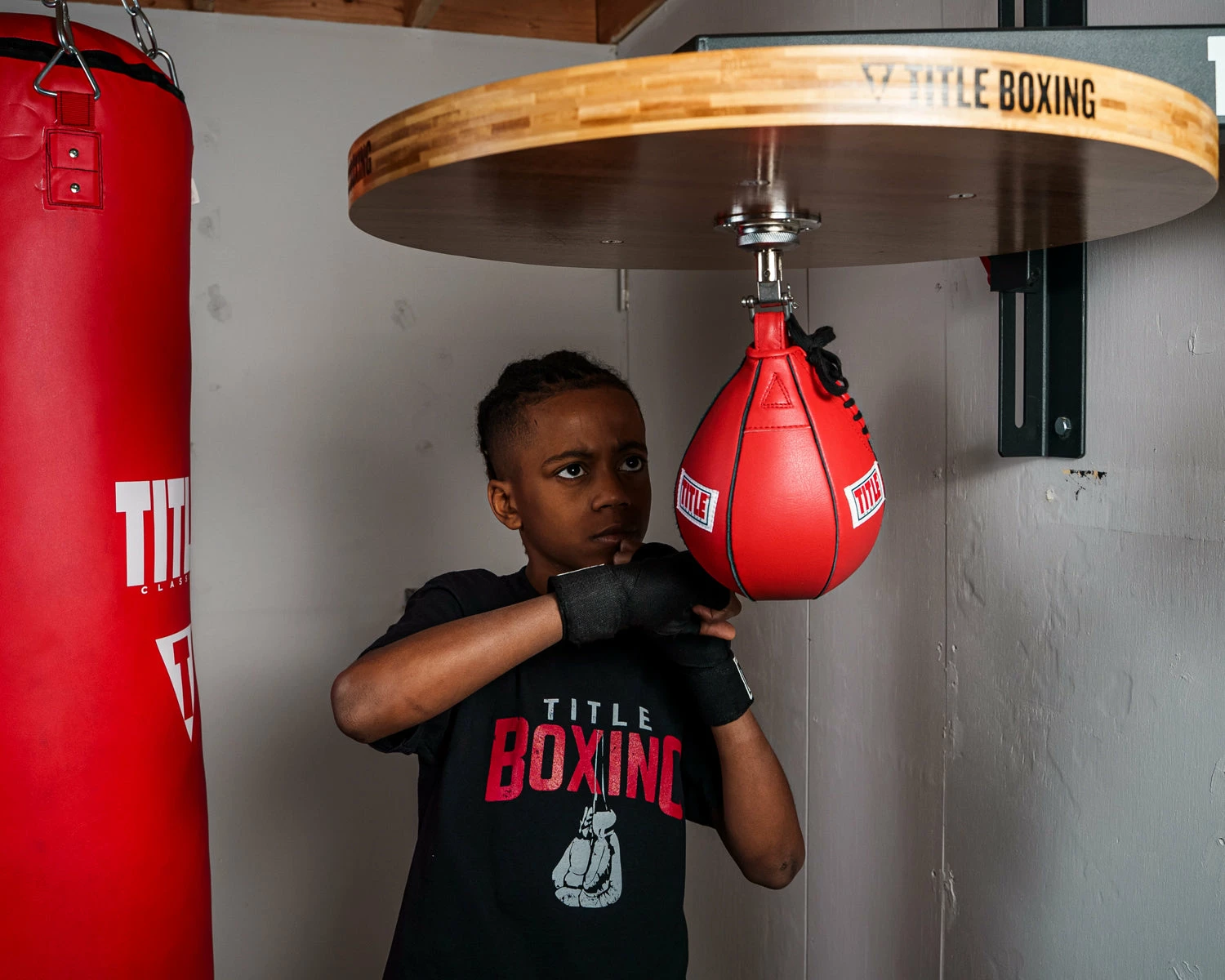 TITLE Boxing Forged Steel Adjustable Pro Speed Bag Platform 2 TITLE Boxing Forged Steel Adjustable Pro Speed Bag Platform - Image 2